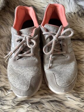 adidas Women's Gray Sneakers with Coral Lining